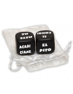 Set of 2 Dice Kiss Me